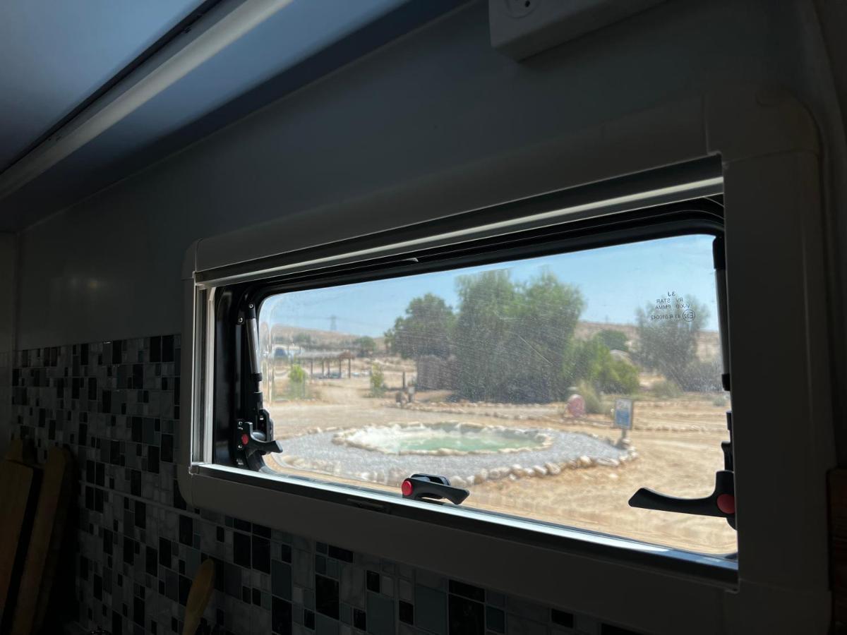 צימראוון בחוות זית המדבר Sde Boker Esterno foto